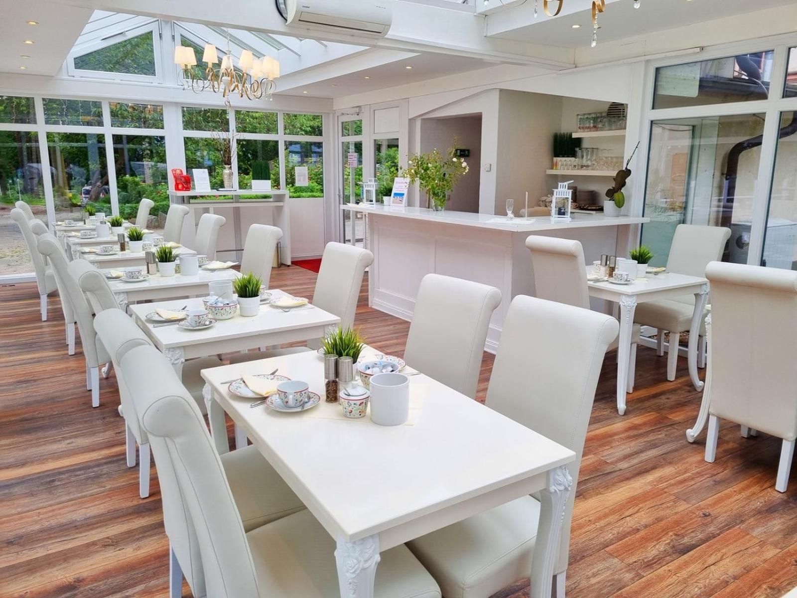 Strandhotel Lindequist Sellin  外观 照片